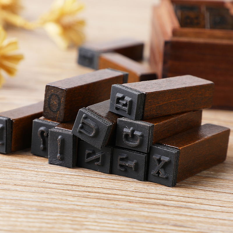 28 sztuk/pudełko Zestaw stempl – Wooden Letter Sign recenzja i cena