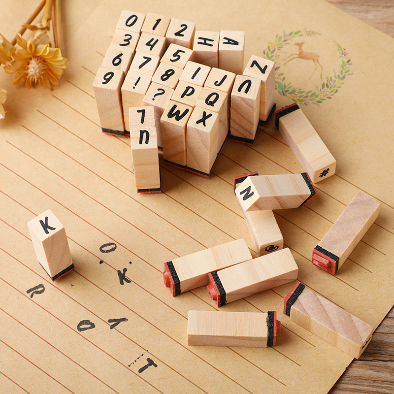 Podstawowy zestaw pamiętników  – Wooden Letter Sign recenzja i cena