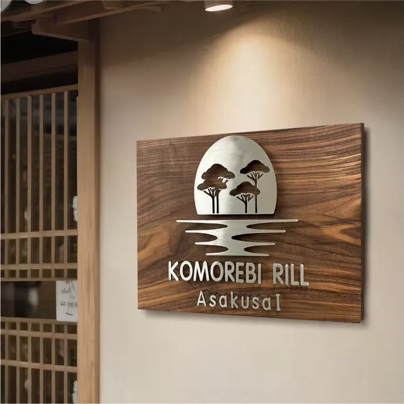 Ekskluzywna tablica reklamowa  – Wooden Letter Sign recenzja i cena