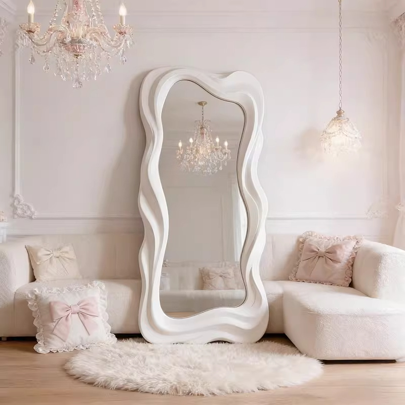 Kremowy styl, lustrzana dekora – Home Decor Minimalist Style recenzja i cena