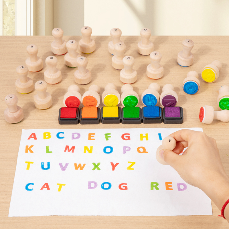 26 Drewnianych Stempli Alfabet – Wooden Letter Sign recenzja i cena